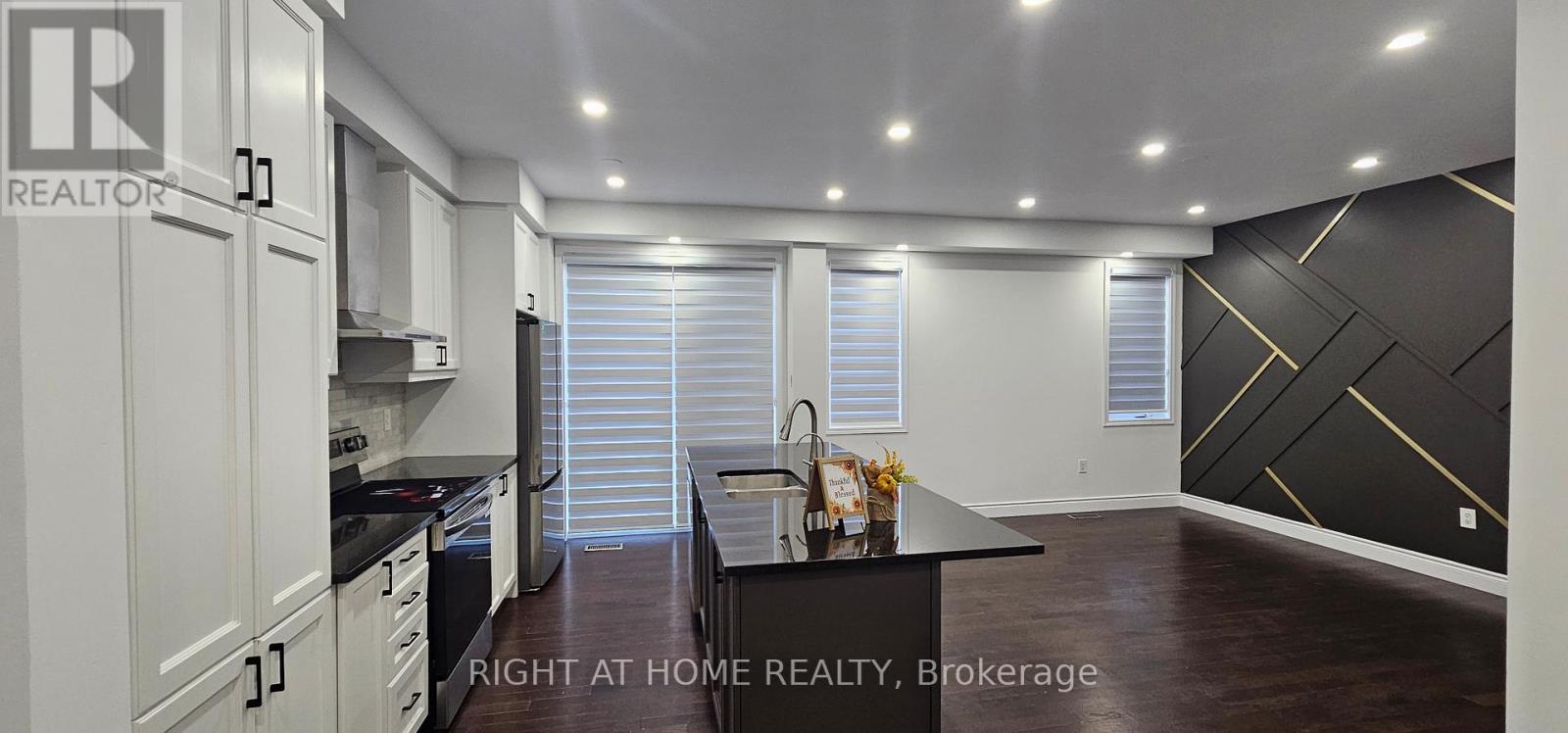 55 Watermill Street, Kitchener, Ontario  N2P 0H4 - Photo 35 - X12446015