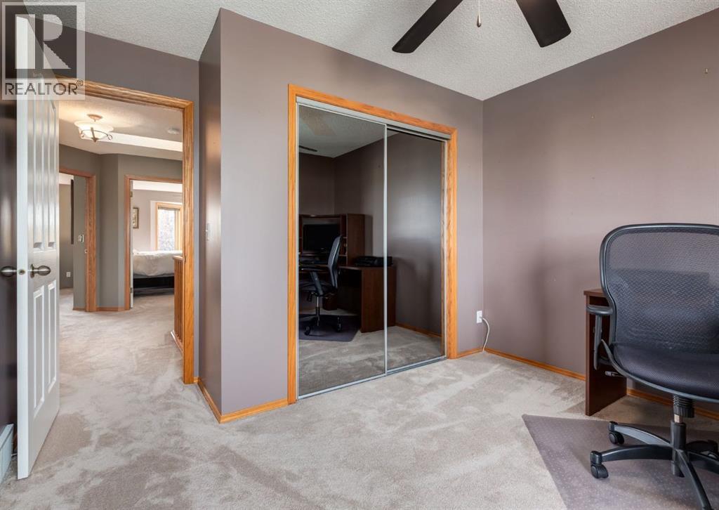 64 Hidden Ridge Close Nw, Calgary, Alberta  T3A 5L5 - Photo 33 - A2260786