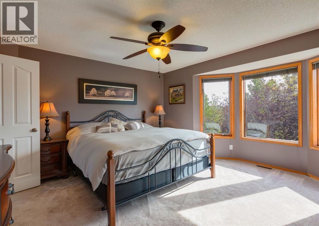 64 Hidden Ridge Close Nw, Calgary, Alberta  T3A 5L5 - Photo 24 - A2260786