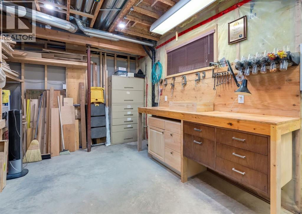 64 Hidden Ridge Close Nw, Calgary, Alberta  T3A 5L5 - Photo 41 - A2260786