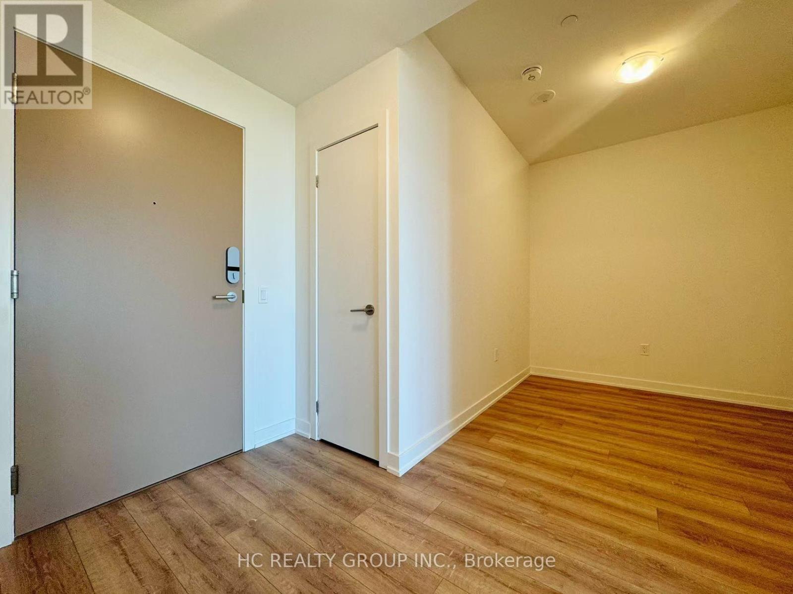 609 - 1 Kyle Lowry Road, Toronto, Ontario  M3C 0S6 - Photo 5 - C12446028