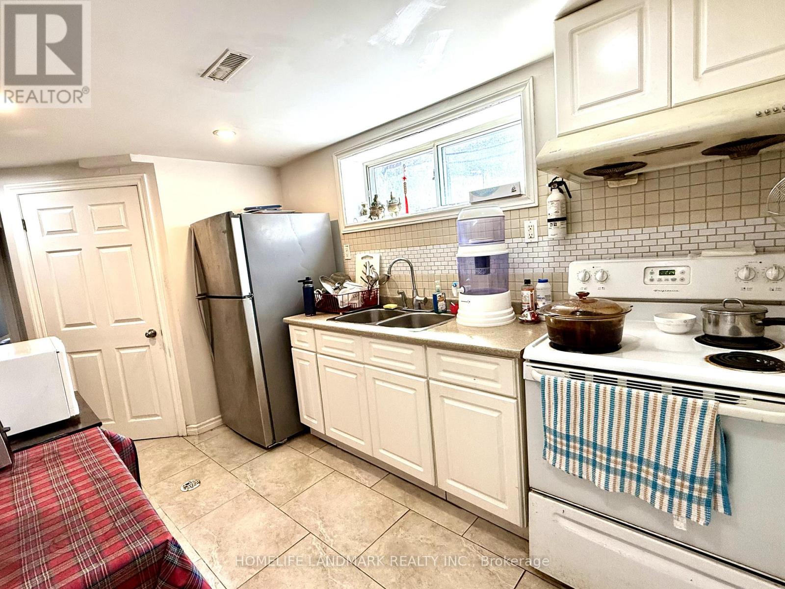 3 Colony Road, Toronto, Ontario  M1R 3S1 - Photo 15 - E12446023