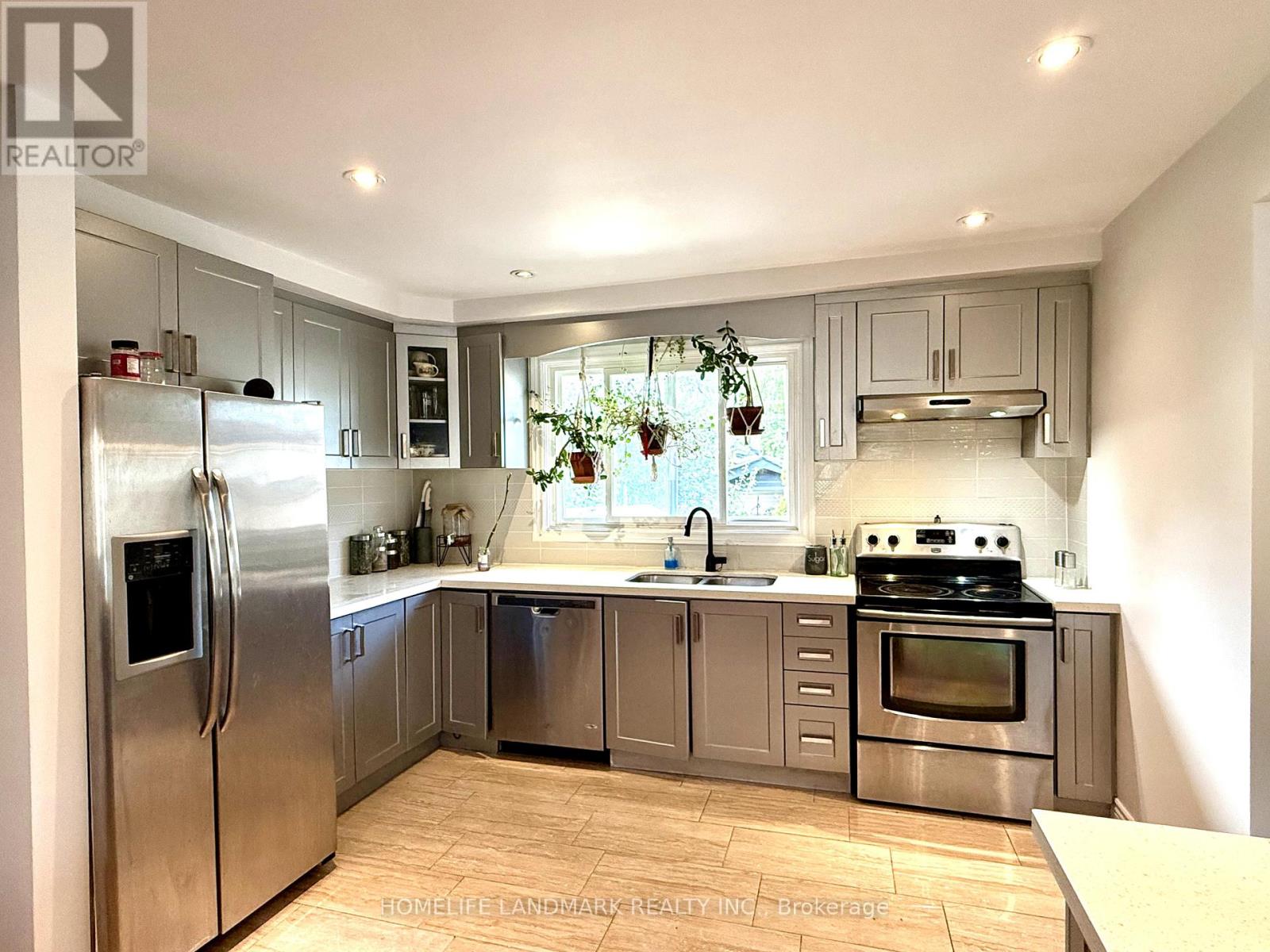 3 Colony Road, Toronto, Ontario  M1R 3S1 - Photo 7 - E12446023