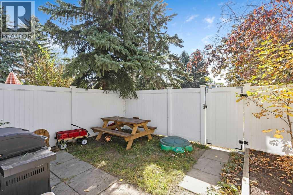 6 Queen Anne Close Se, Calgary, Alberta  T2J 6N6 - Photo 30 - A2260085