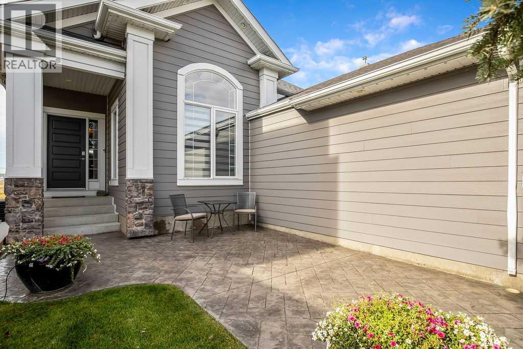 216 Springmere Road, Chestermere, Alberta  T1X 1R3 - Photo 2 - A2261380