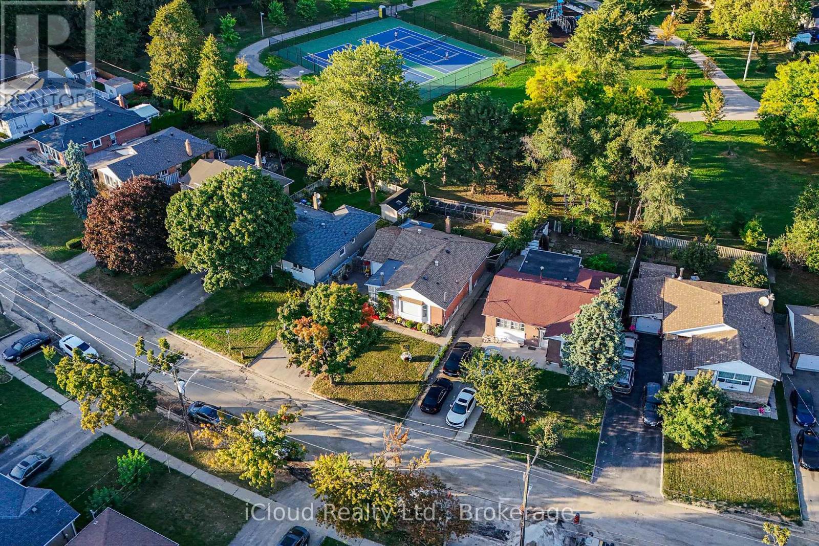 52 Kimbark Drive, Brampton, Ontario  L6X 2A4 - Photo 44 - W12417571