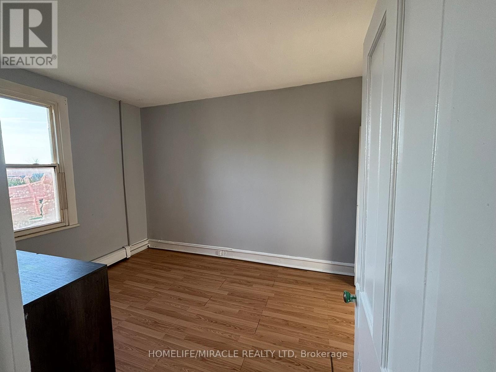 1 - 1381 Hwy 8 Highway, Cambridge, Ontario  N1R 5S2 - Photo 10 - X12444162