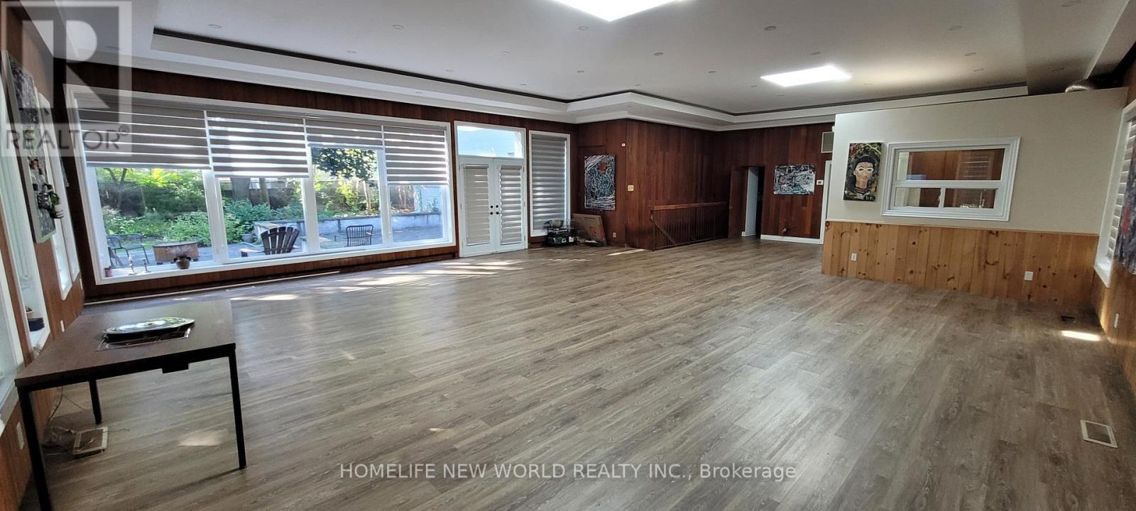 11 Fairway Heights Crescent, Markham, Ontario  L3T 1K1 - Photo 12 - N12446026