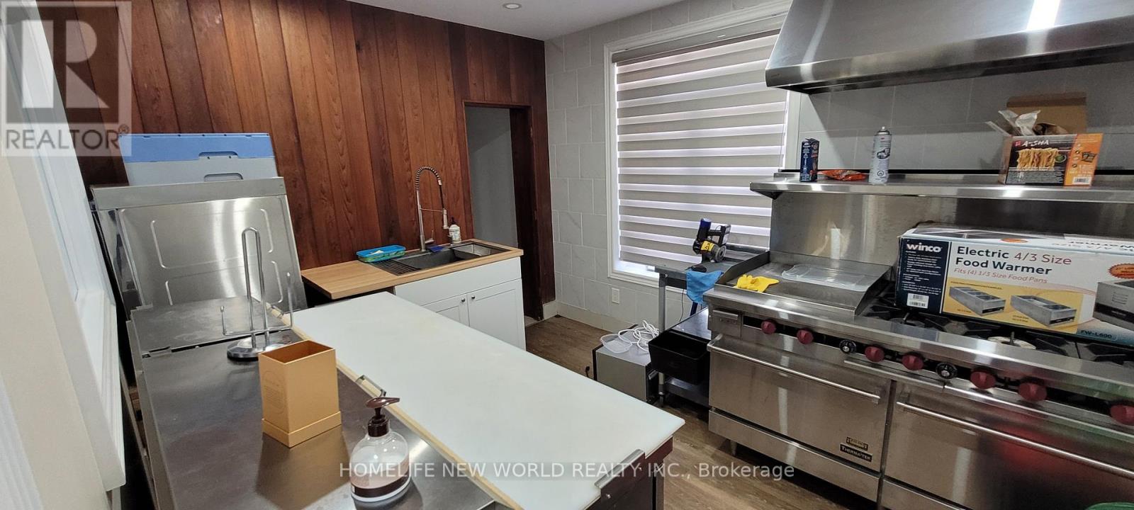 11 Fairway Heights Crescent, Markham, Ontario  L3T 1K1 - Photo 20 - N12446026