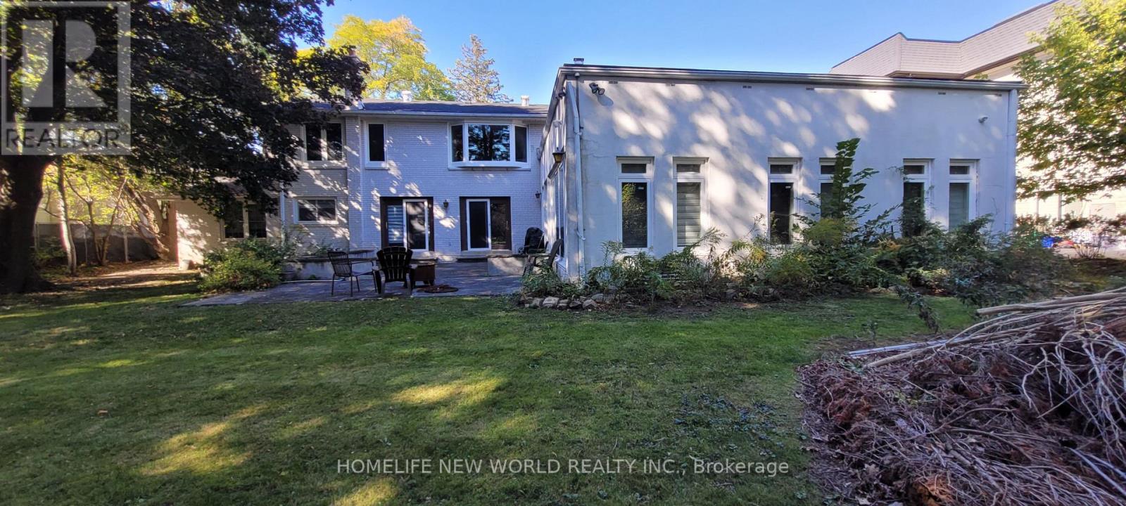 11 Fairway Heights Crescent, Markham, Ontario  L3T 1K1 - Photo 21 - N12446026