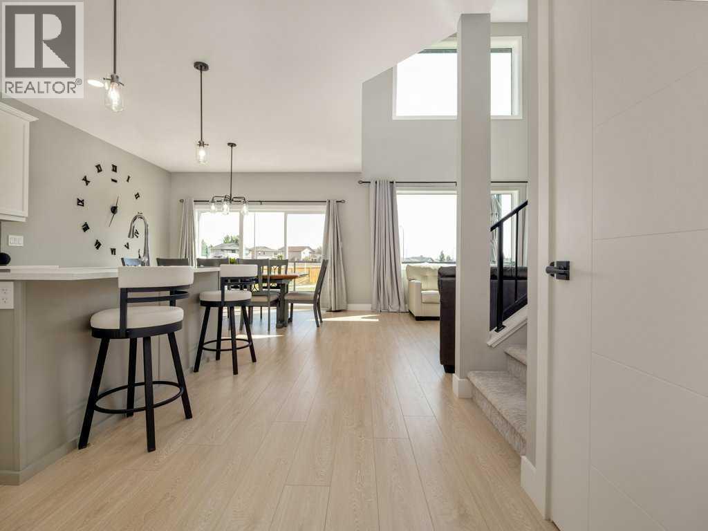 57 Goldenrod Place W, Lethbridge, Alberta  T1J 5W9 - Photo 8 - A2257560