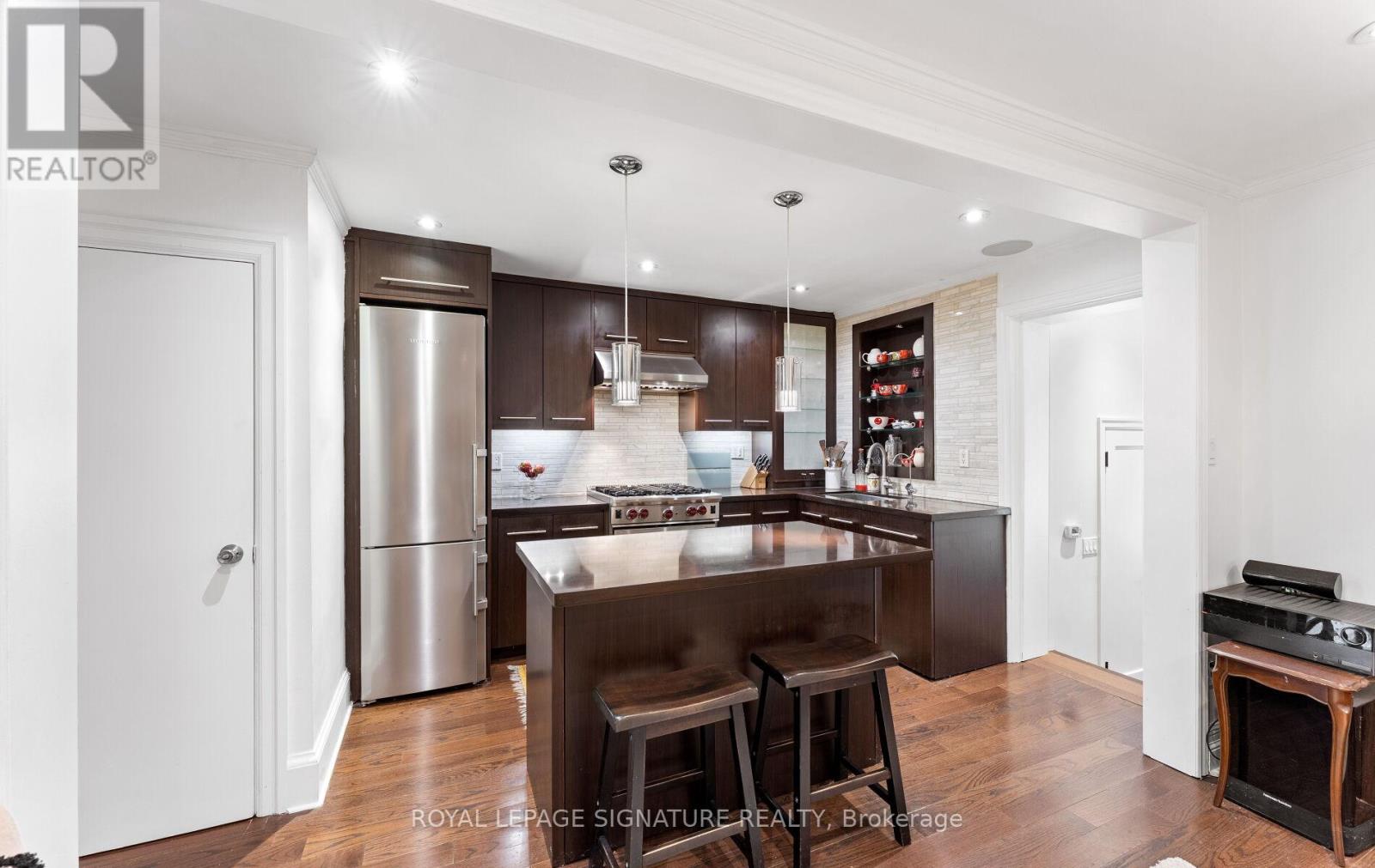 24 Mann Avenue, Toronto, Ontario  M4S 2Y3 - Photo 15 - C12442819