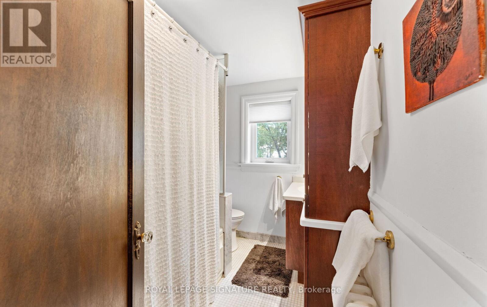 24 Mann Avenue, Toronto, Ontario  M4S 2Y3 - Photo 28 - C12442819
