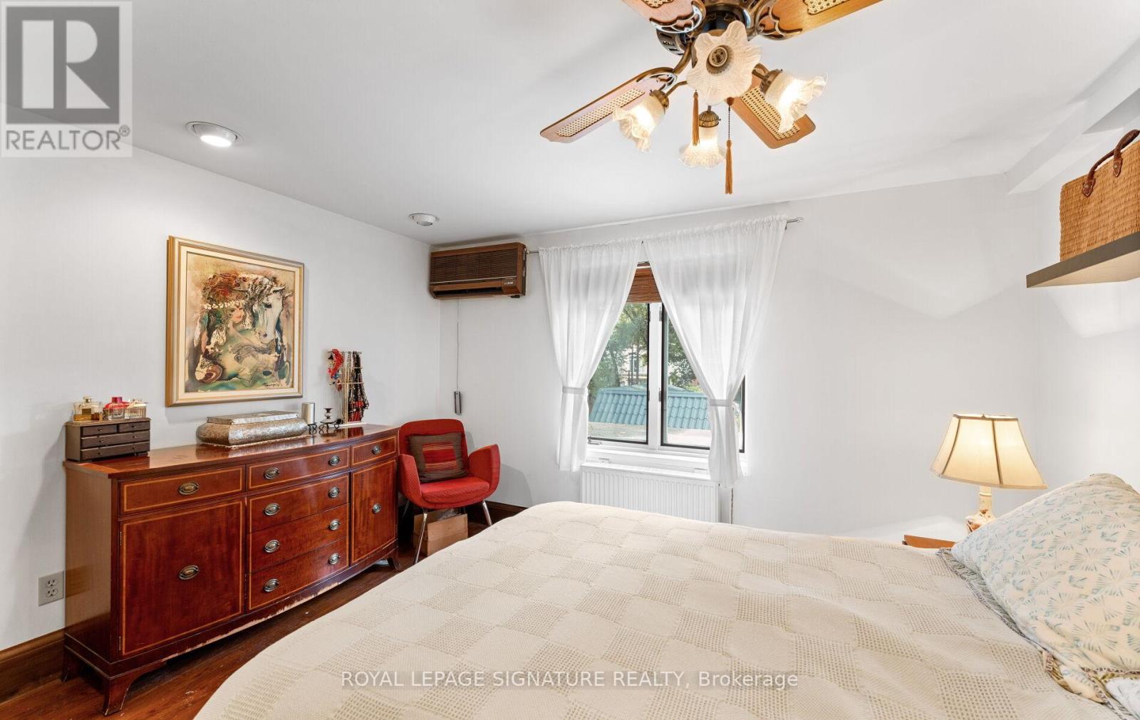 24 Mann Avenue, Toronto, Ontario  M4S 2Y3 - Photo 26 - C12442819