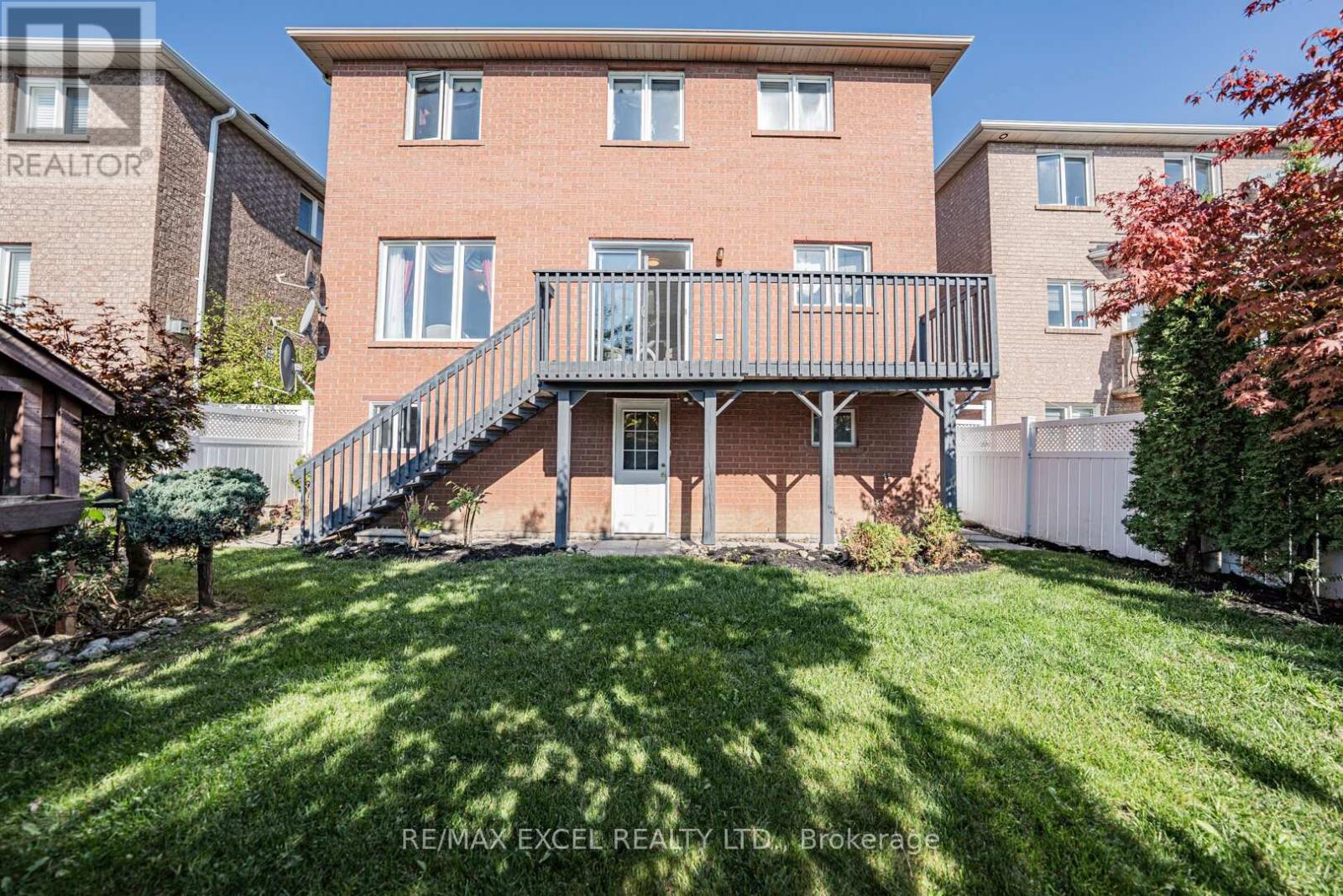 65 Falling River Drive, Richmond Hill, Ontario  L4S 2R3 - Photo 46 - N12439340