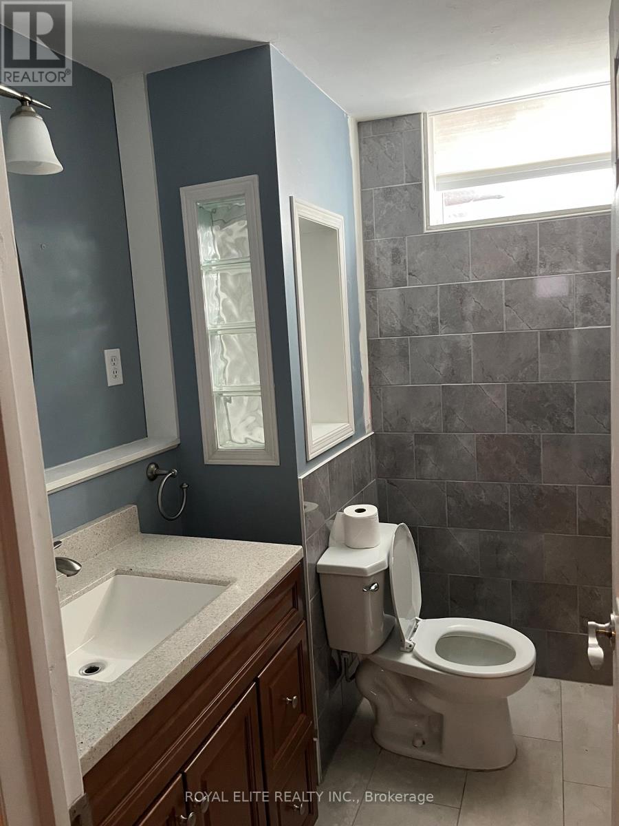 311 Stanley Street, Barrie, Ontario  L4M 6X7 - Photo 20 - S12430905