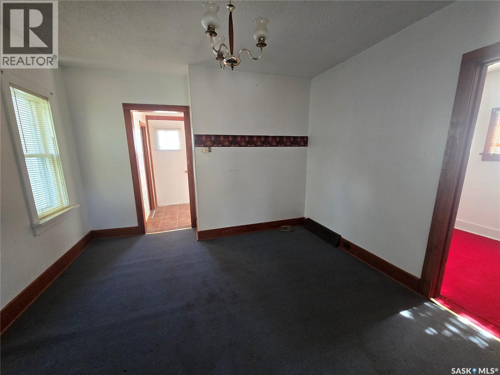 209 Forget Street, Stoughton, Saskatchewan  S0G 4T0 - Photo 5 - SK017197