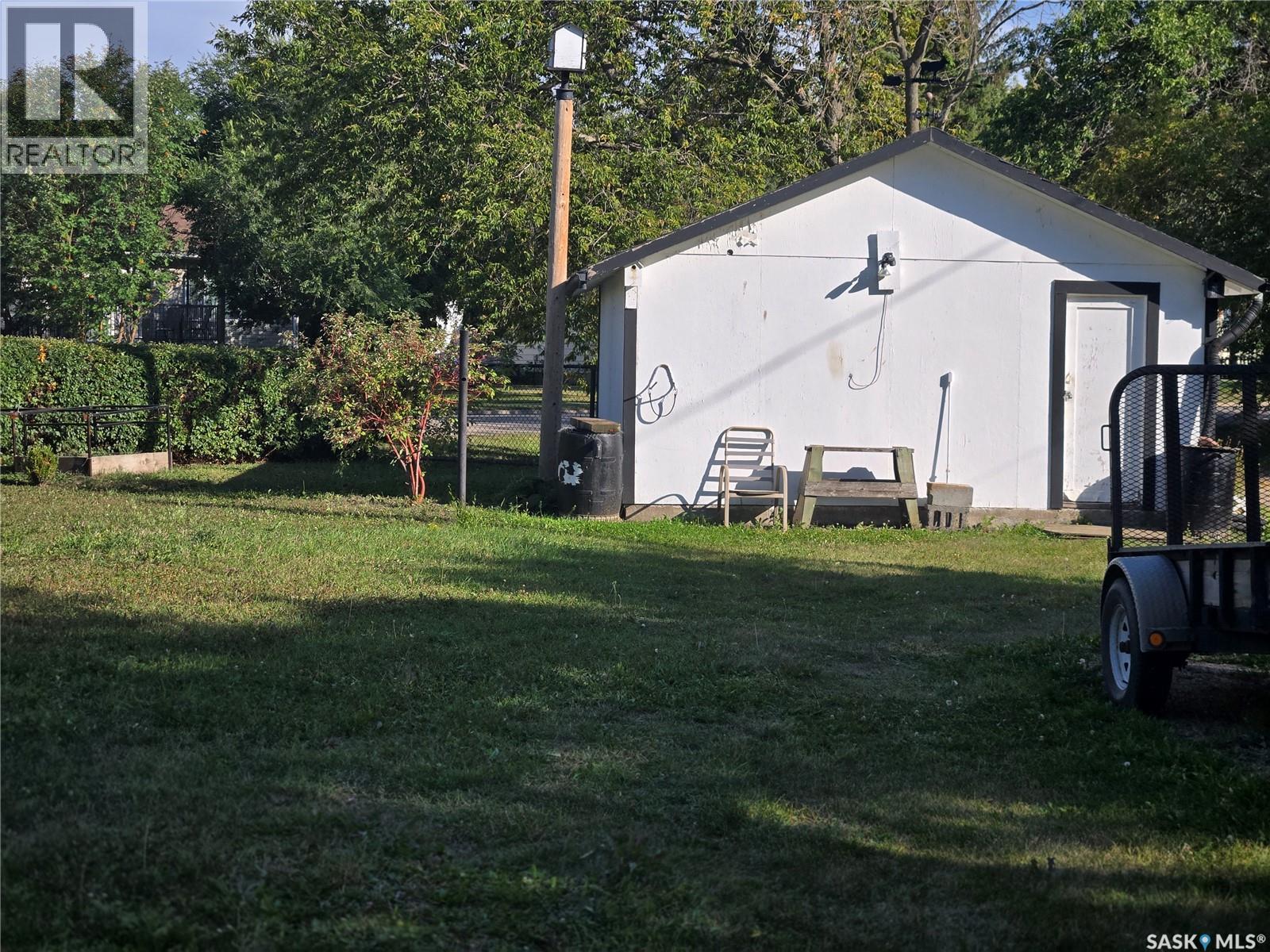 209 Forget Street, Stoughton, Saskatchewan  S0G 4T0 - Photo 3 - SK017197