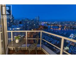 1105 1201 MARINASIDE CRESCENT