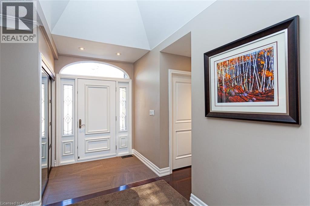 388 Wilson Avenue, Burlington, Ontario  L7L 2M9 - Photo 4 - 40734898