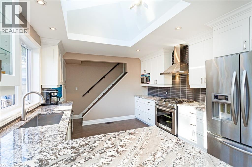 388 Wilson Avenue, Burlington, Ontario  L7L 2M9 - Photo 13 - 40734898