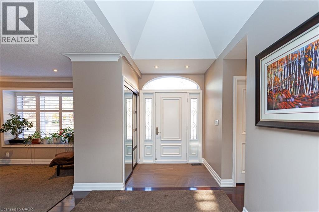 388 Wilson Avenue, Burlington, Ontario  L7L 2M9 - Photo 3 - 40734898