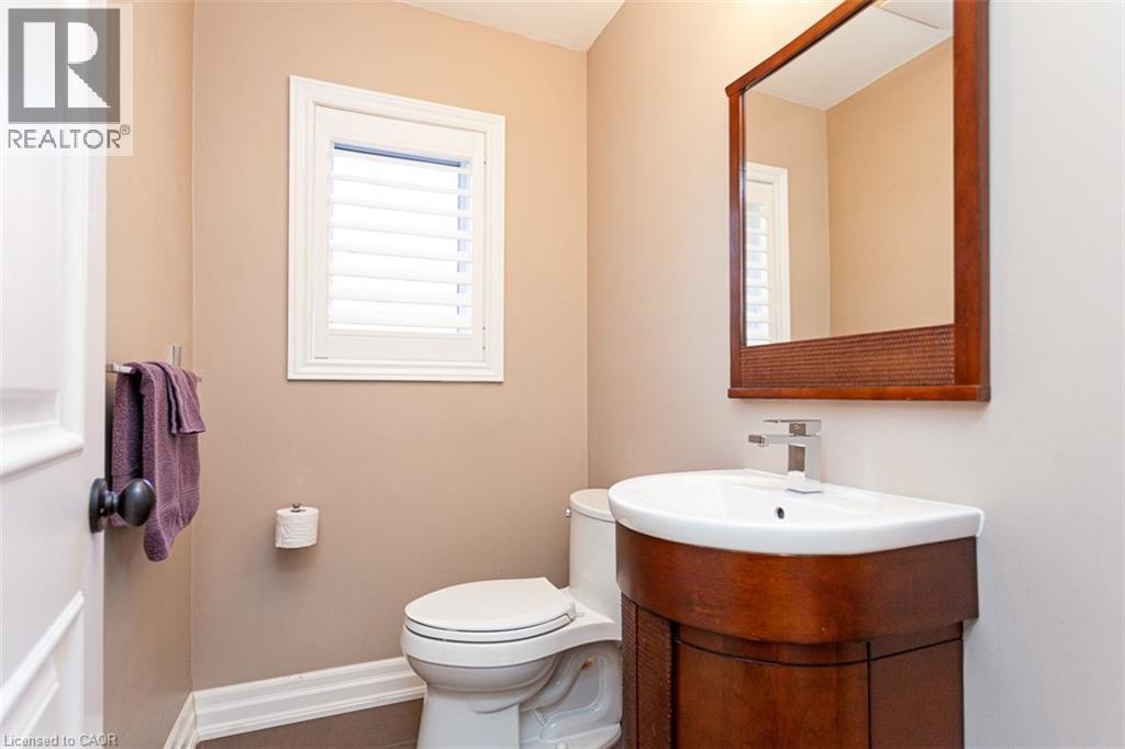 388 Wilson Avenue, Burlington, Ontario  L7L 2M9 - Photo 24 - 40734898