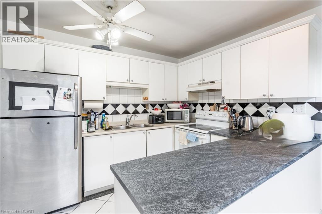 209 Gibson Avenue, Hamilton, Ontario  L8L 6K2 - Photo 7 - 40759970