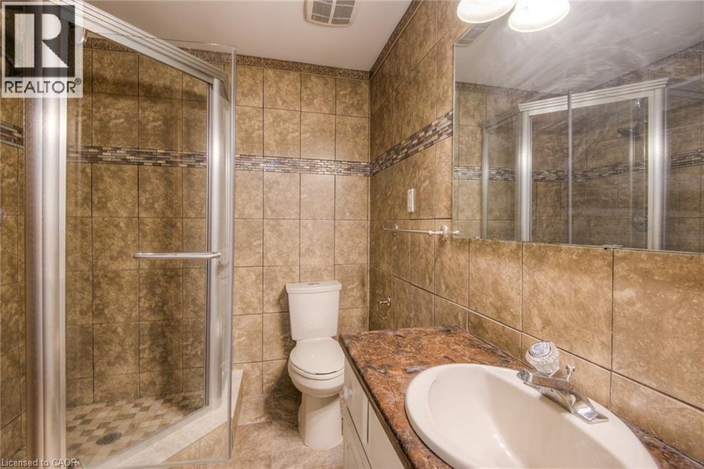 53 Amos Avenue Unit# A, Waterloo, Ontario  N2L 2W6 - Photo 23 - 40775814