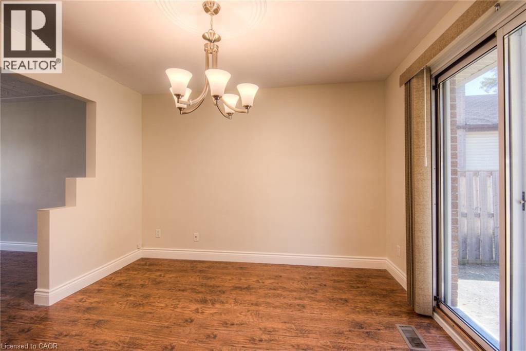 53 Amos Avenue Unit# A, Waterloo, Ontario  N2L 2W6 - Photo 9 - 40775814