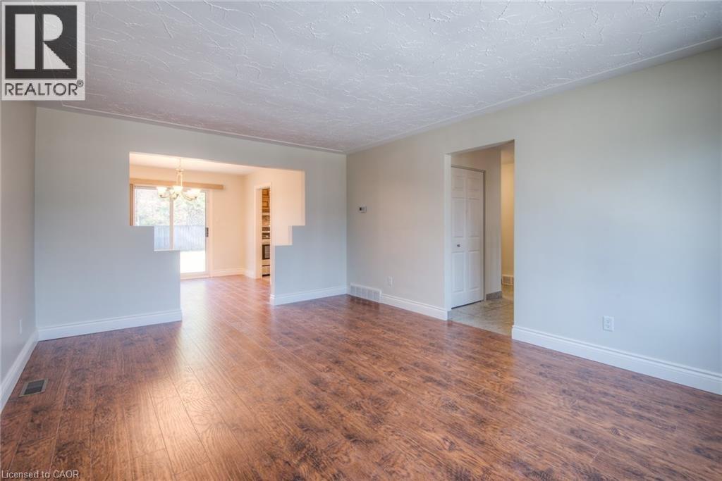 53 Amos Avenue Unit# A, Waterloo, Ontario  N2L 2W6 - Photo 6 - 40775814