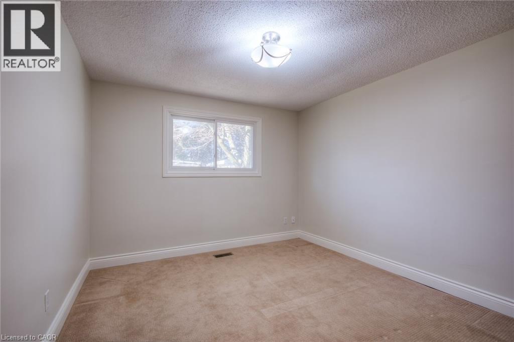 53 Amos Avenue Unit# A, Waterloo, Ontario  N2L 2W6 - Photo 16 - 40775814