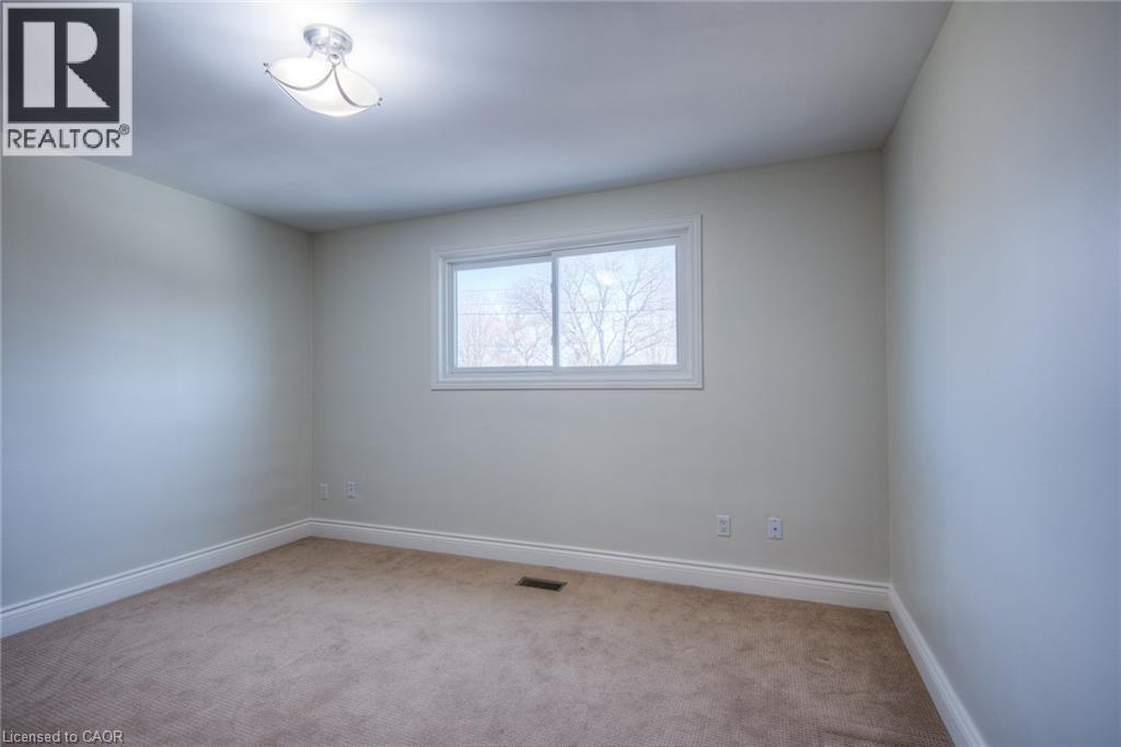 53 Amos Avenue Unit# A, Waterloo, Ontario  N2L 2W6 - Photo 17 - 40775814