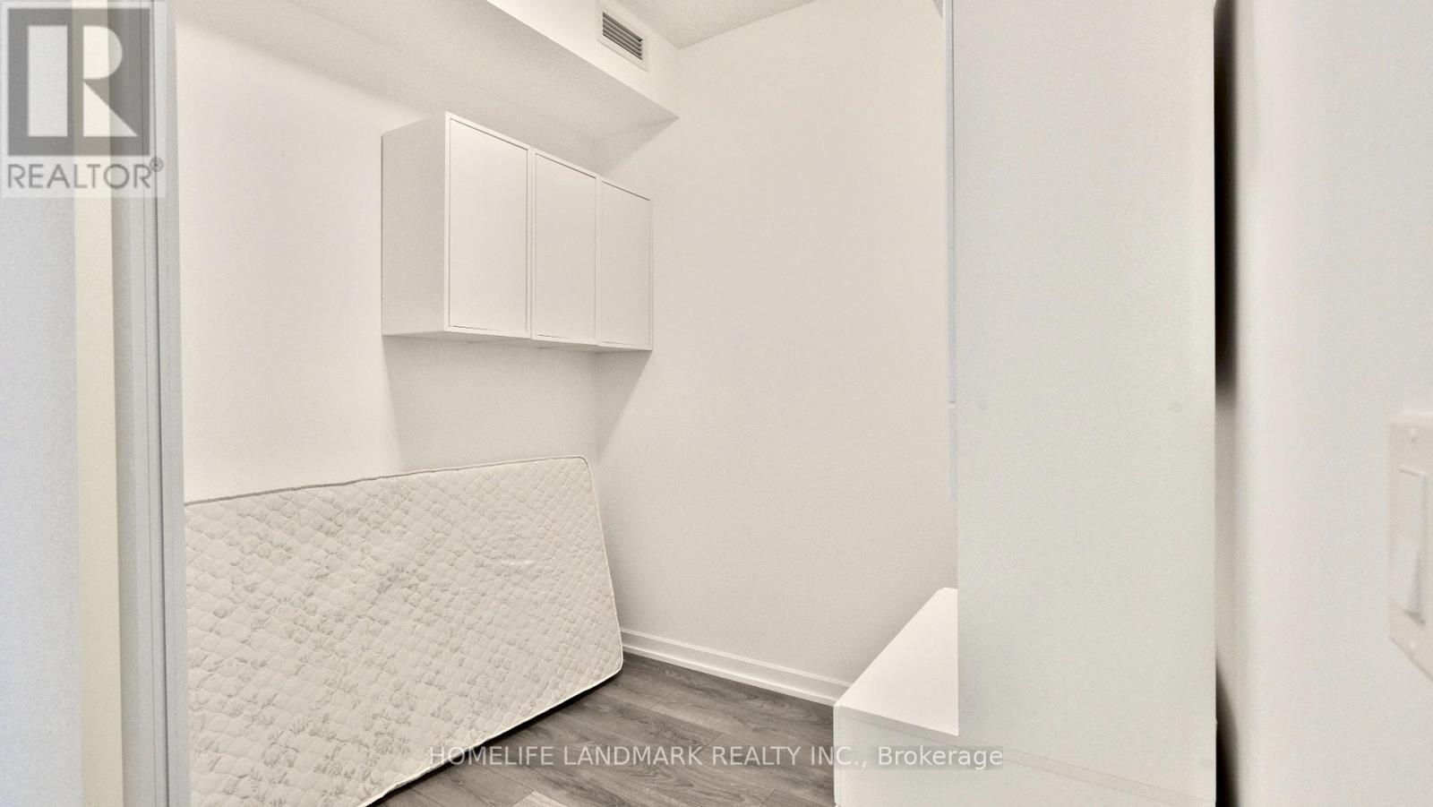 904 - 50 Forest Manor Road, Toronto, Ontario  M2J 0E3 - Photo 11 - C12446037