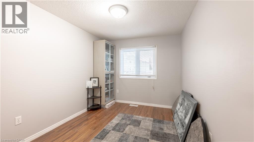 85 Bankside Drive Unit# E34, Kitchener, Ontario  N2N 3M4 - Photo 16 - 40770848