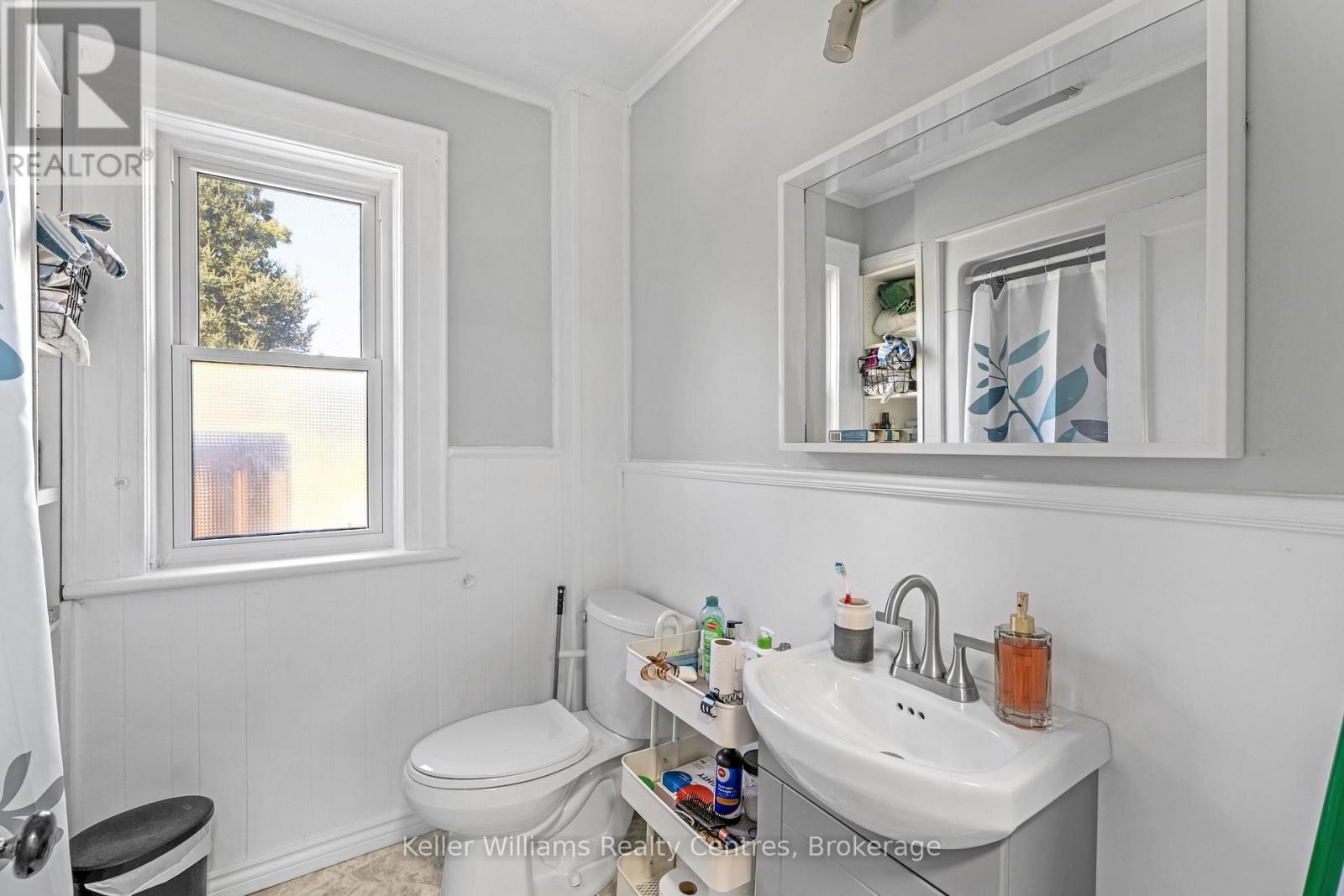 502 & 504 9th Street W, Owen Sound, Ontario  N4K 3P2 - Photo 32 - X12446062