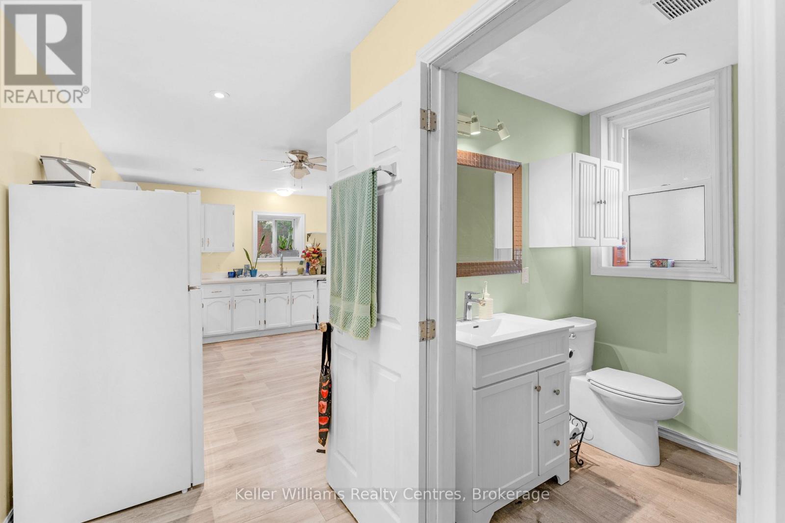 502 & 504 9th Street W, Owen Sound, Ontario  N4K 3P2 - Photo 6 - X12446062