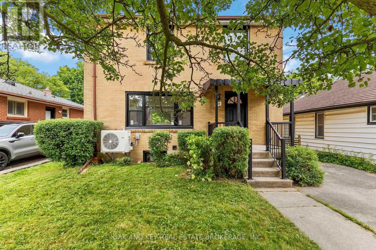 90 Jacqueline Street, London South, Ontario  N5Z 3P7 - Photo 3 - X12446048
