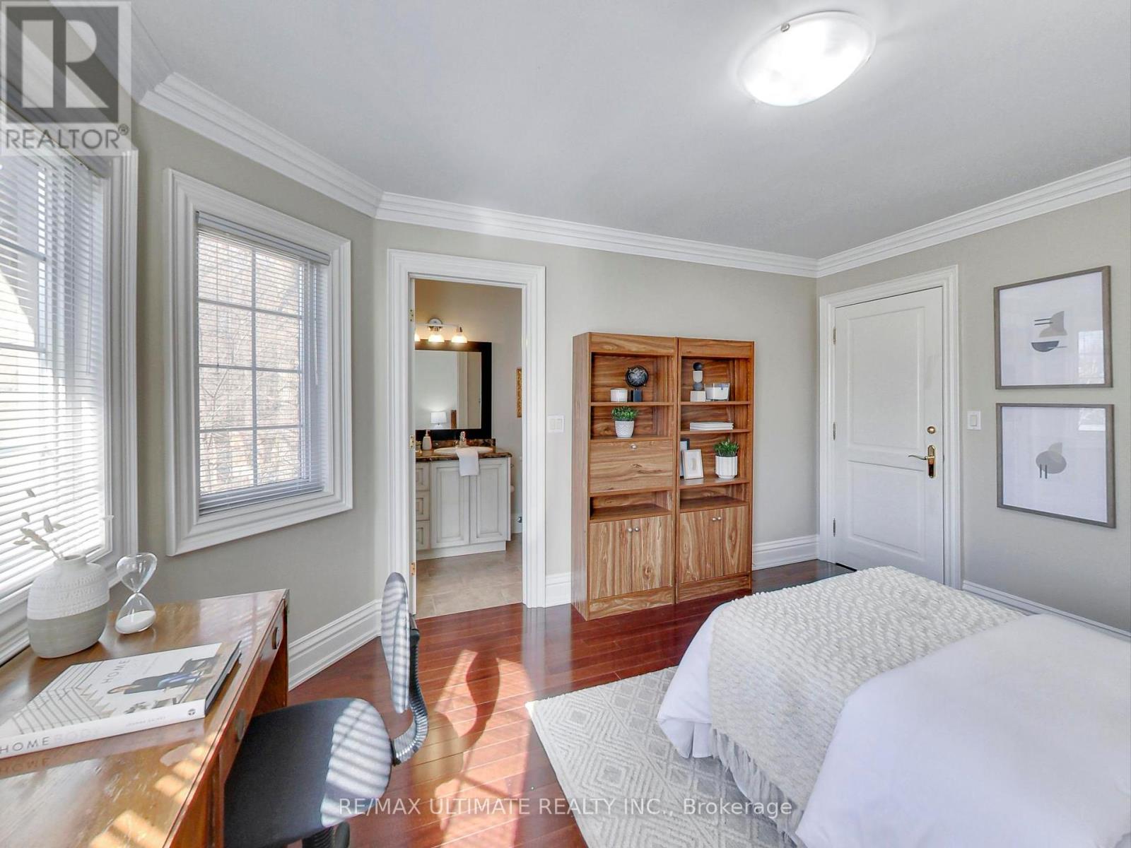 1 - 40 Harrow Drive, Toronto, Ontario  M6M 2X3 - Photo 3 - W12446033