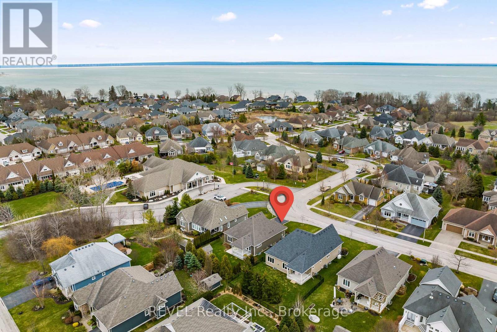 3556 Algonquin Drive, Fort Erie, Ontario  L0S 1N0 - Photo 34 - X12446050