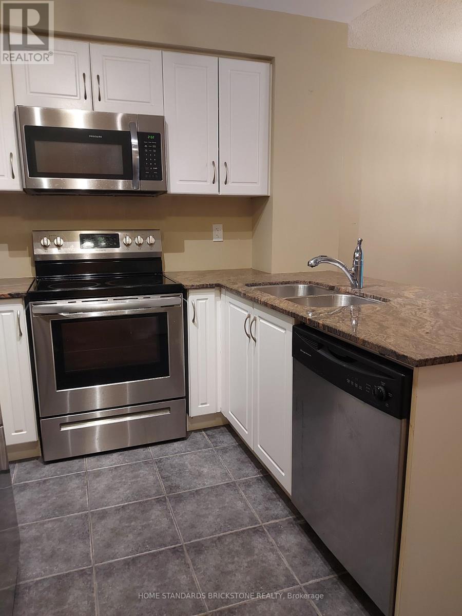 906 - 212 Eglinton Avenue E, Toronto, Ontario  M4P 0A3 - Photo 10 - C12446042