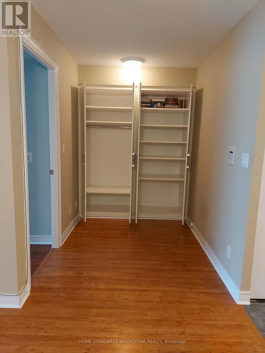 906 - 212 Eglinton Avenue E, Toronto, Ontario  M4P 0A3 - Photo 6 - C12446042