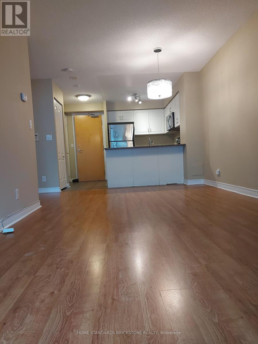 906 - 212 Eglinton Avenue E, Toronto, Ontario  M4P 0A3 - Photo 9 - C12446042