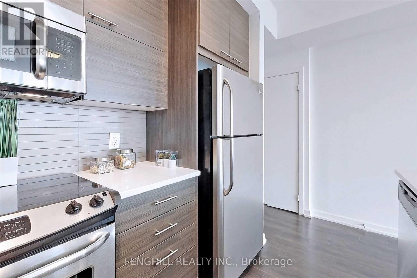 1713 - 66 Forest Manor Road, Toronto, Ontario  M2J 0B7 - Photo 7 - C12446056