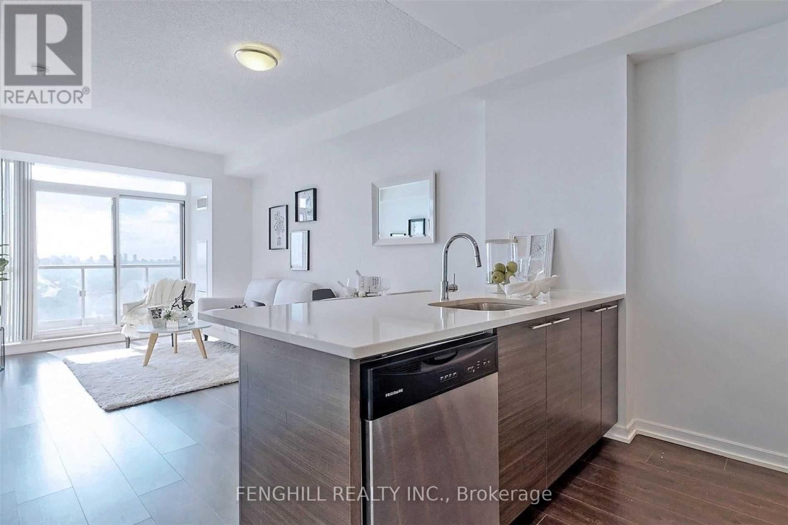1713 - 66 Forest Manor Road, Toronto, Ontario  M2J 0B7 - Photo 8 - C12446056