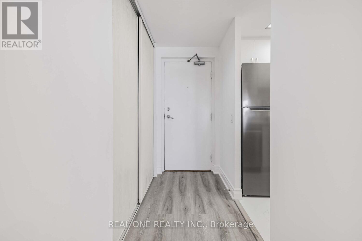 1015 - 7 Bishop Avenue, Toronto, Ontario  M2M 4J4 - Photo 20 - C12446057