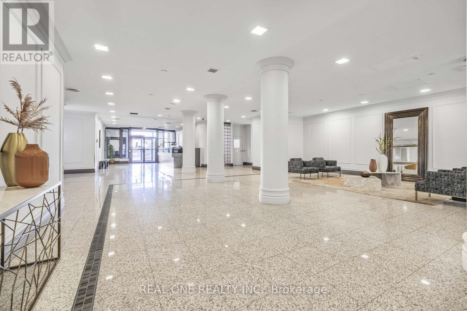 1015 - 7 Bishop Avenue, Toronto, Ontario  M2M 4J4 - Photo 22 - C12446057