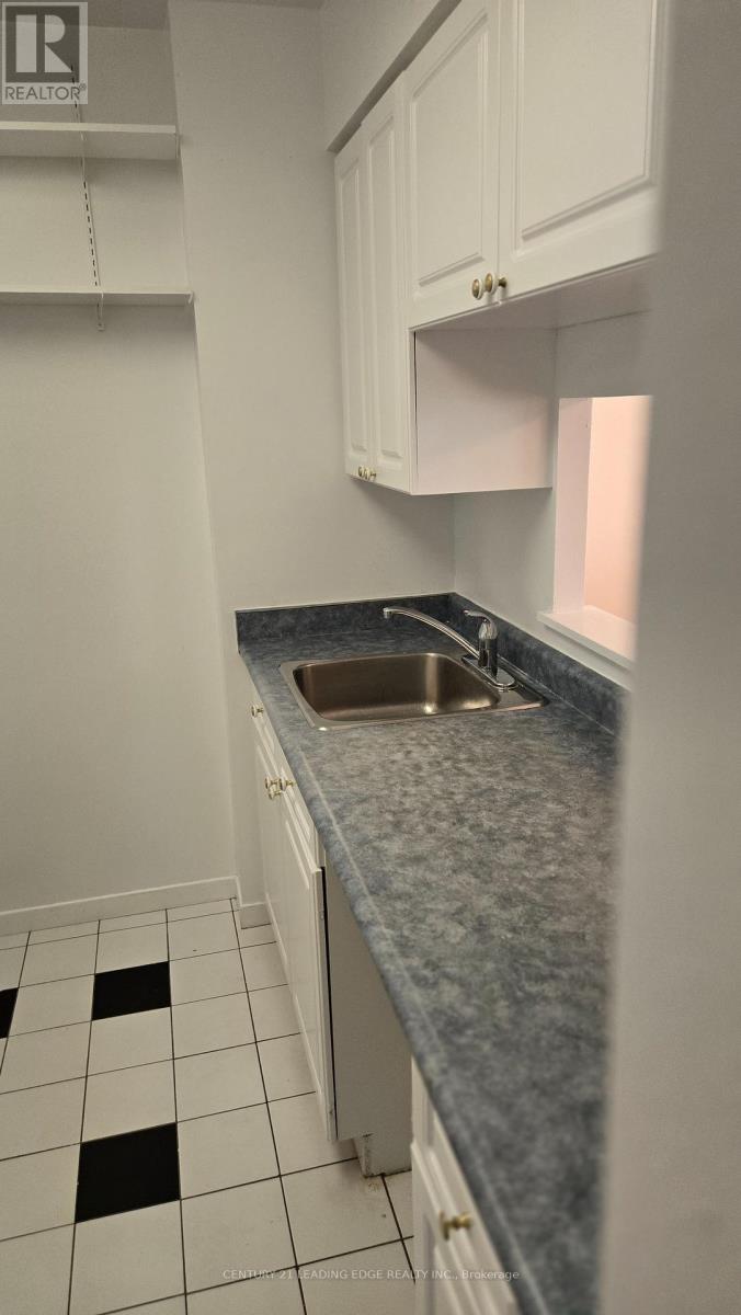 508 - 21 Overlea Boulevard, Toronto, Ontario  M4H 1P2 - Photo 5 - C12446076