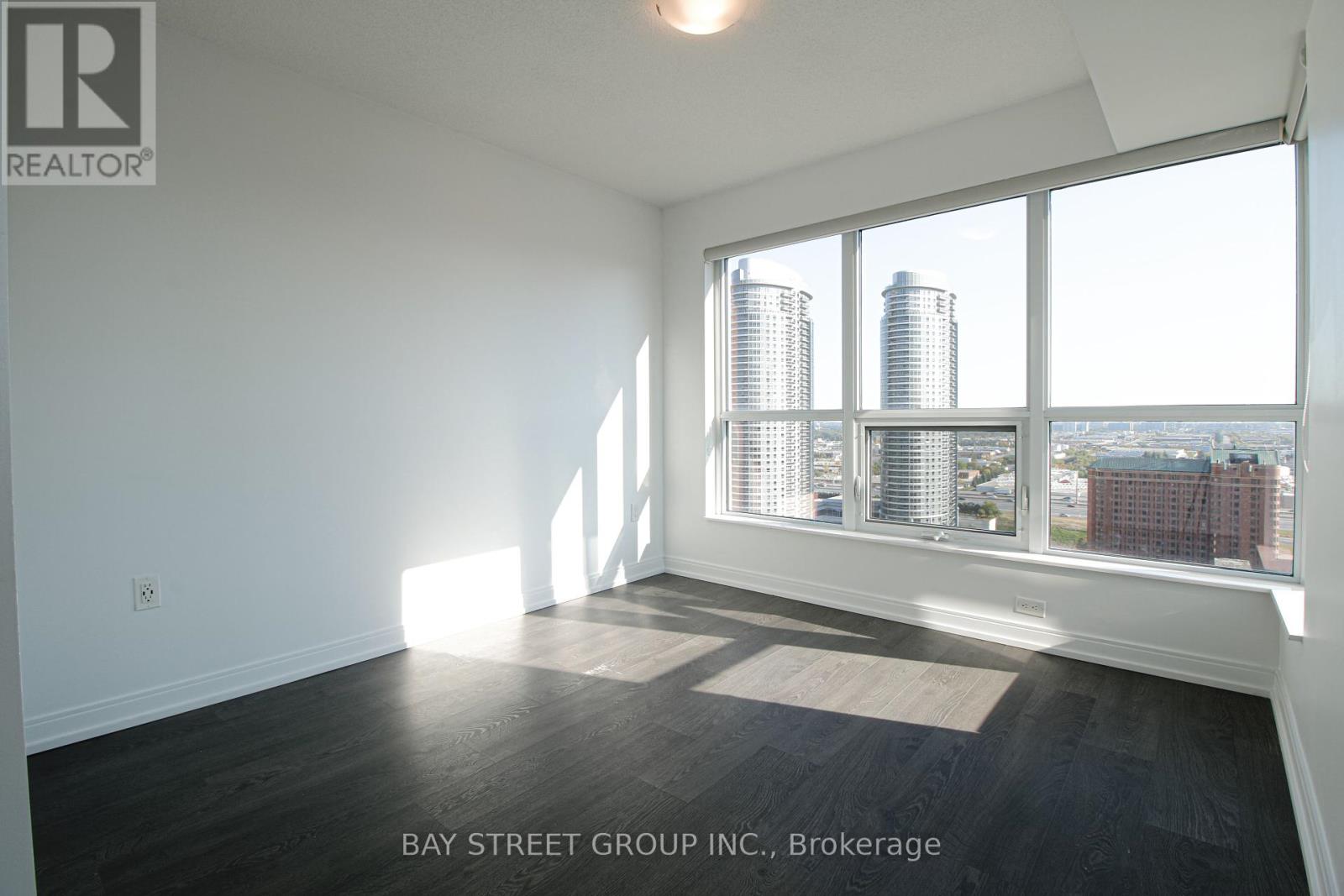 2123 - 275 Village Green Square, Toronto, Ontario  M1S 0L8 - Photo 11 - E12446041