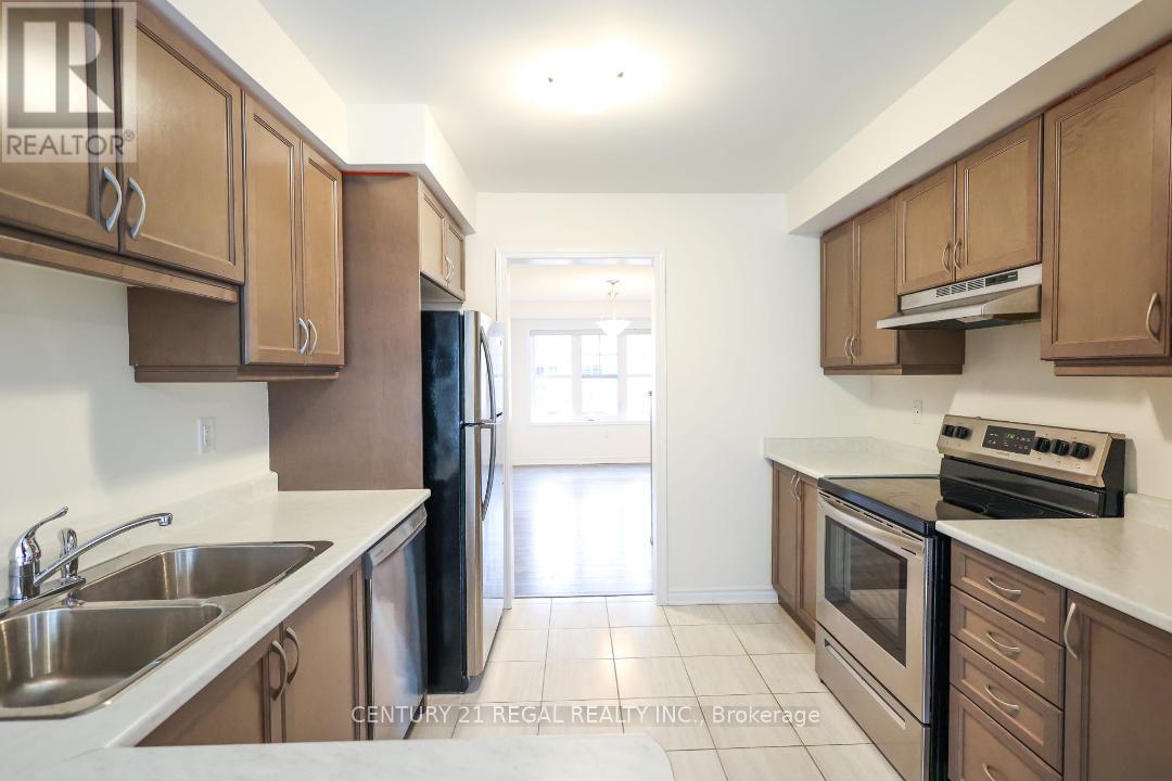 2440 Fall Harvest Crescent, Pickering, Ontario  L1X 0G2 - Photo 6 - E12446043